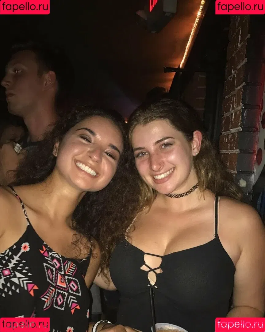 Alex B Onlyfans Photo Gallery 
