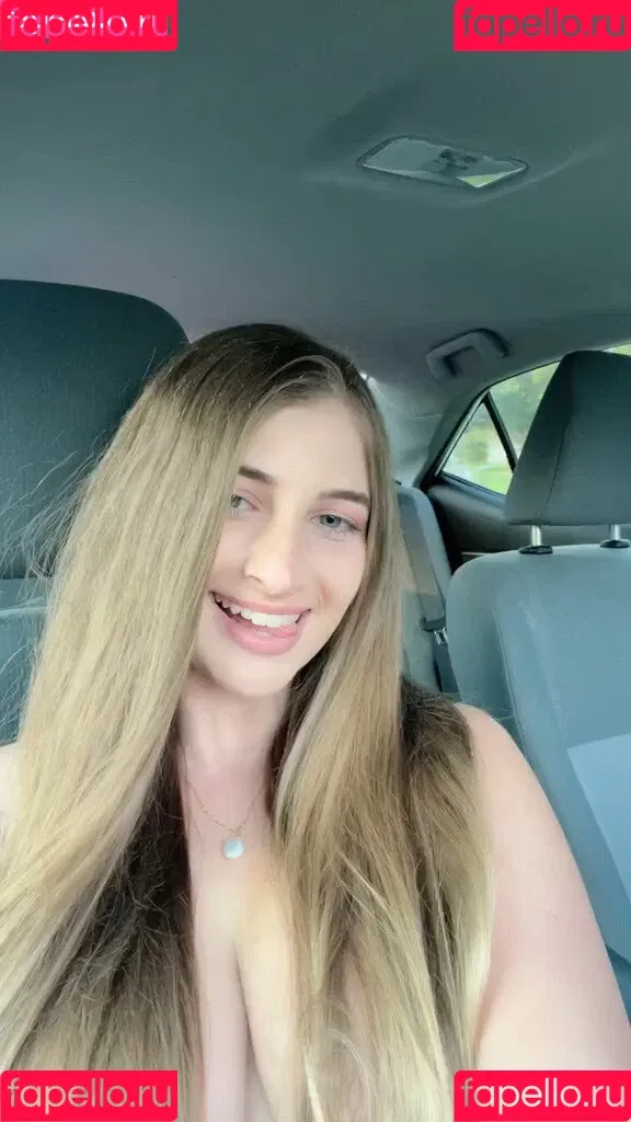 Alex B Onlyfans Photo Gallery 