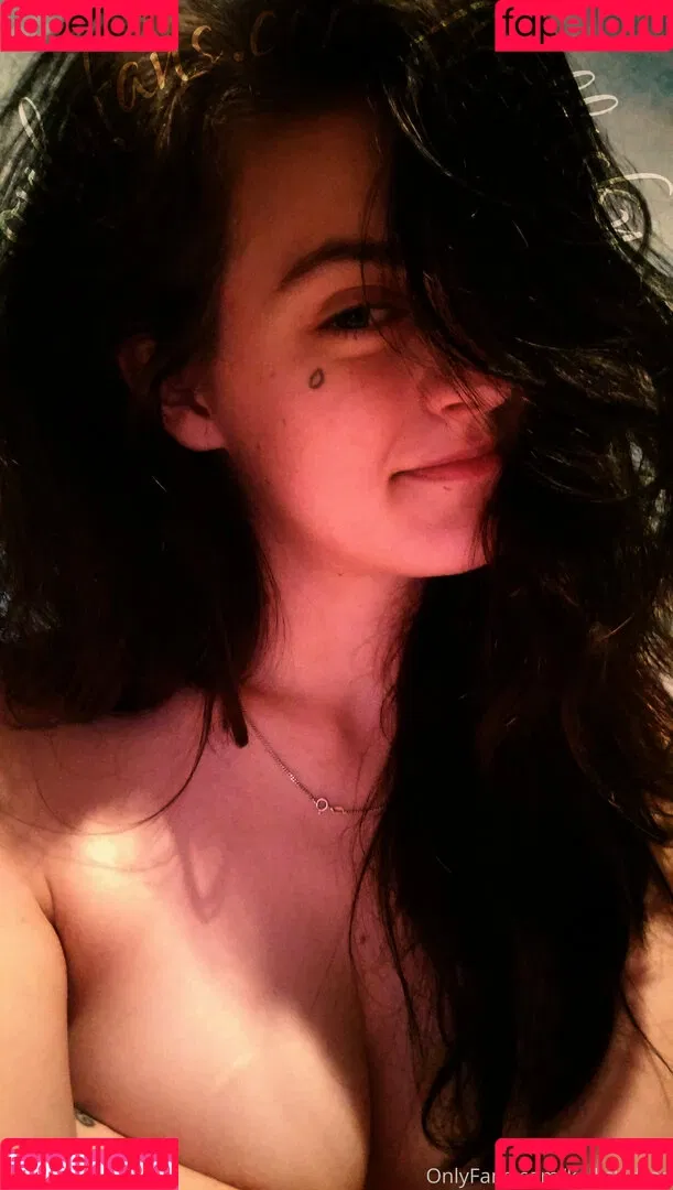 kalliskyfree Onlyfans Photo Gallery 