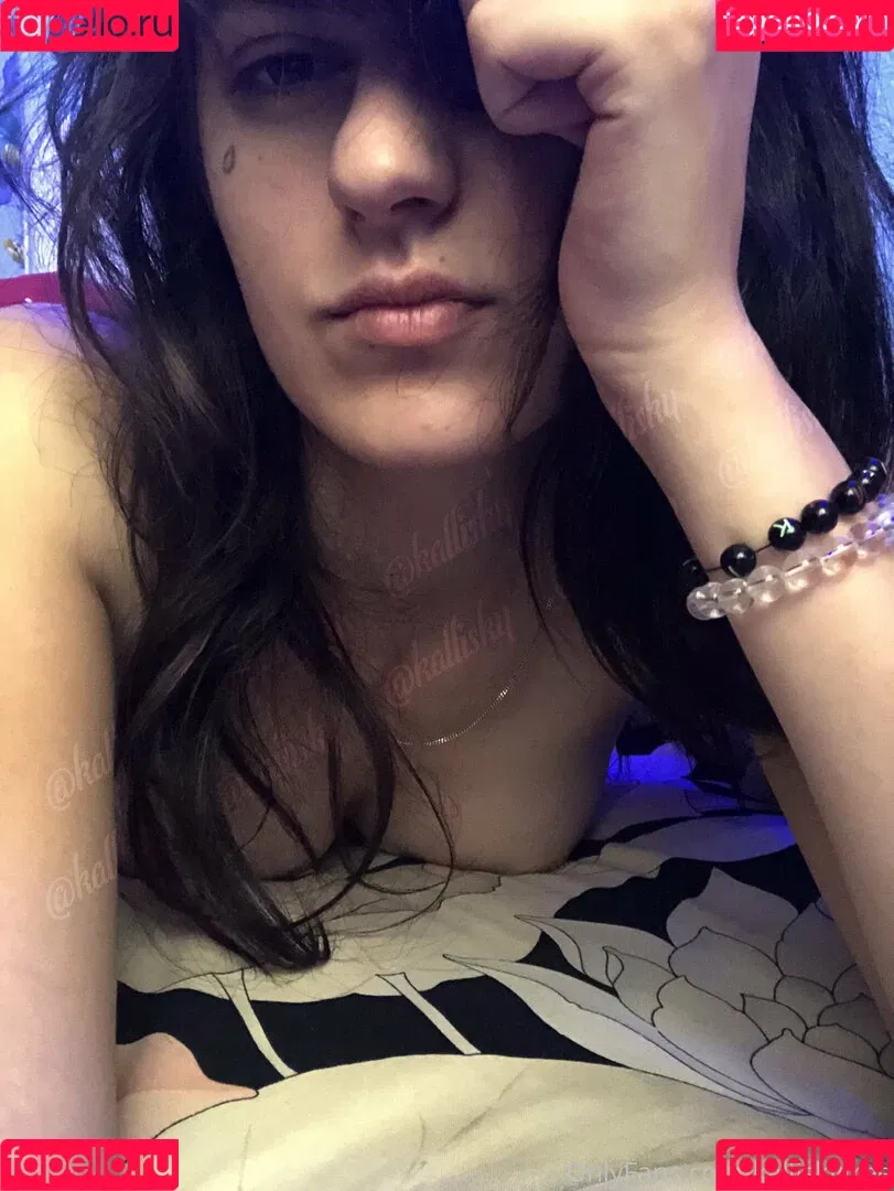 kalliskyfree Onlyfans Photo Gallery 