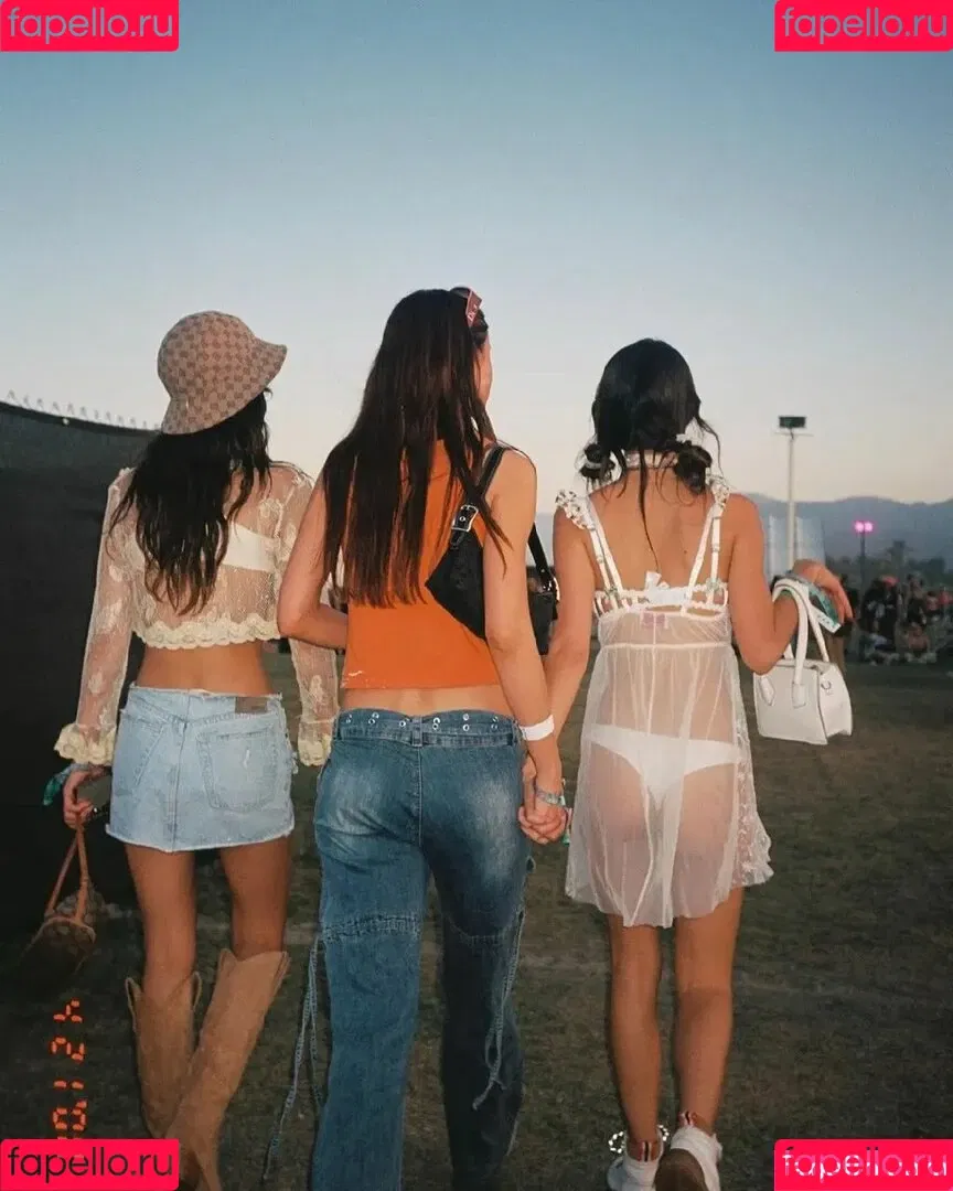 Elisha & Renee Herbert Onlyfans Photo Gallery 