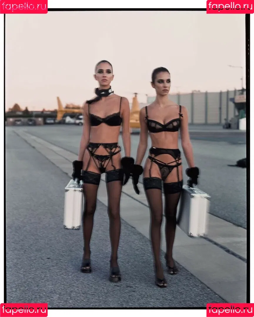 Elisha & Renee Herbert Onlyfans Photo Gallery 