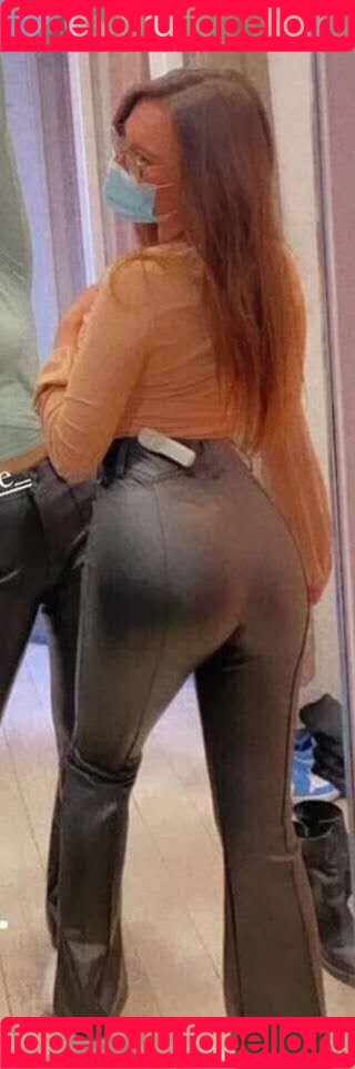 Maëlyss Lepage Onlyfans Photo Gallery 