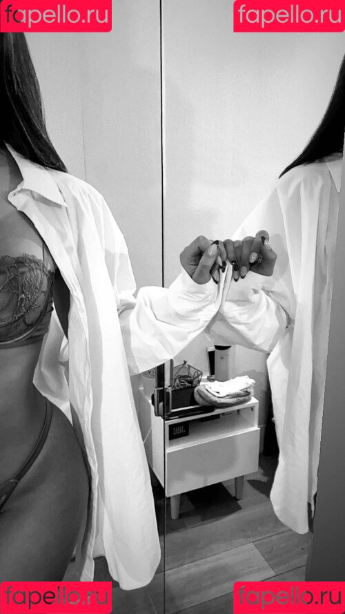 Maëlyss Lepage Onlyfans Photo Gallery 