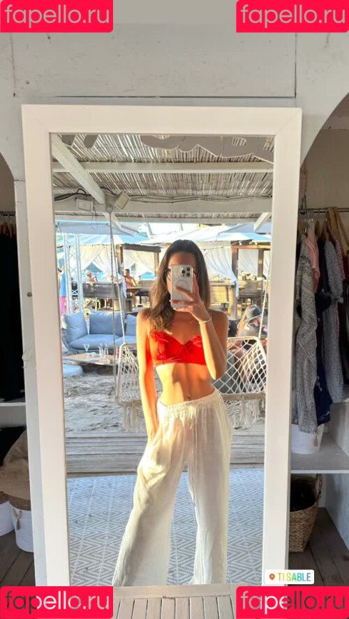 Maëlyss Lepage Onlyfans Photo Gallery 