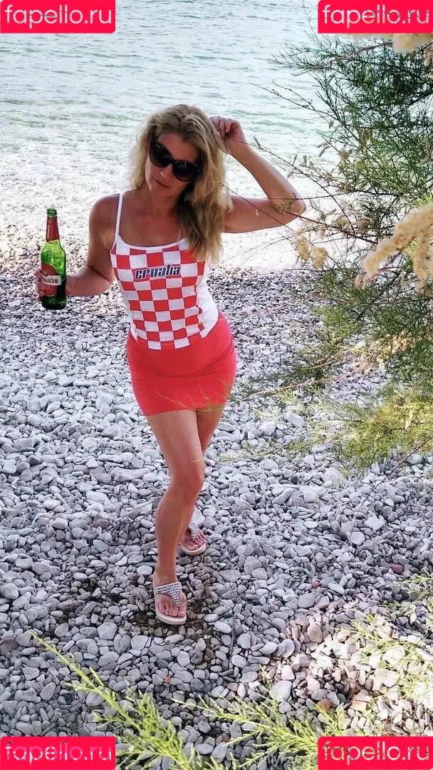 misshotcroatia Onlyfans Photo Gallery 