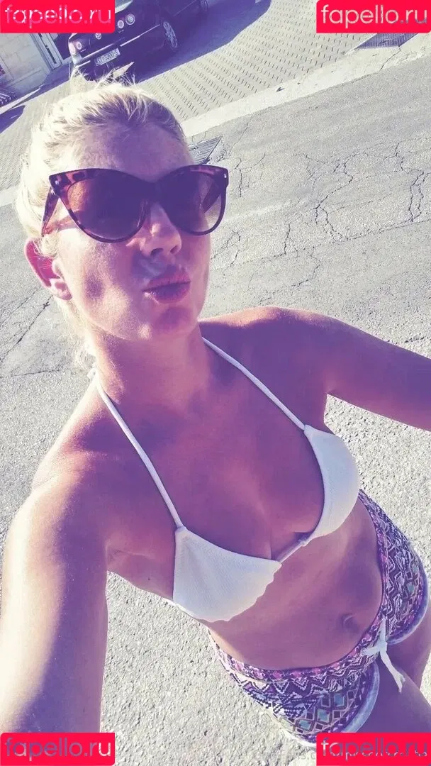 misshotcroatia Onlyfans Photo Gallery 