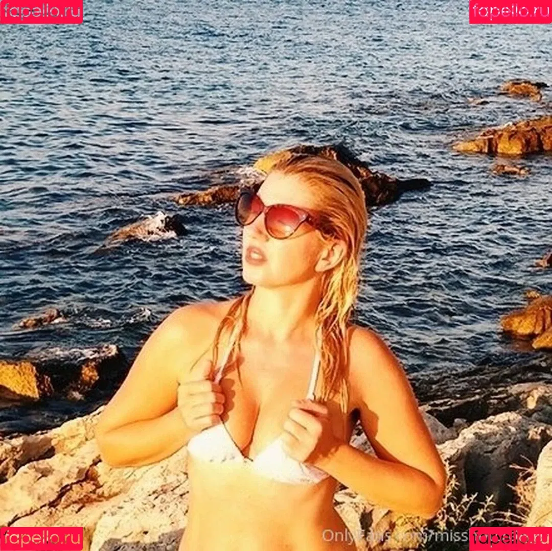 misshotcroatia Onlyfans Photo Gallery 
