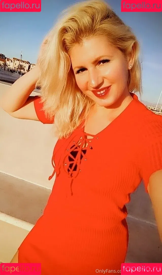 misshotcroatia Onlyfans Photo Gallery 