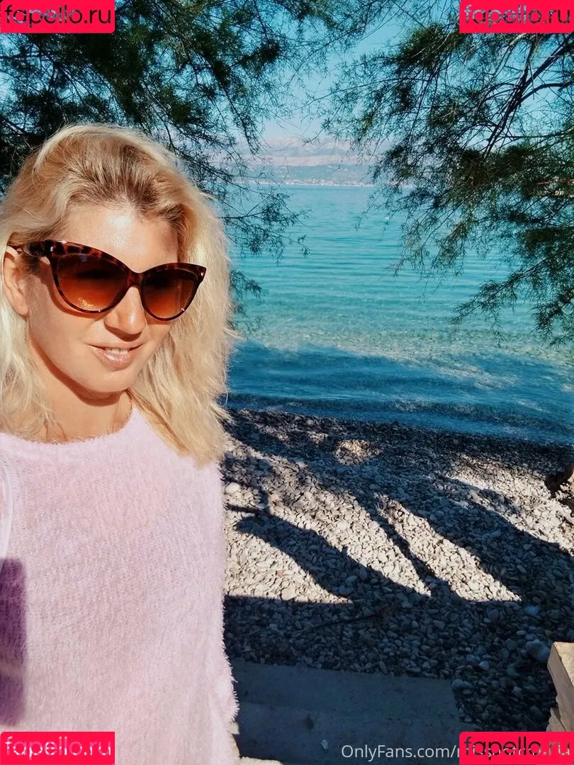 misshotcroatia Onlyfans Photo Gallery 