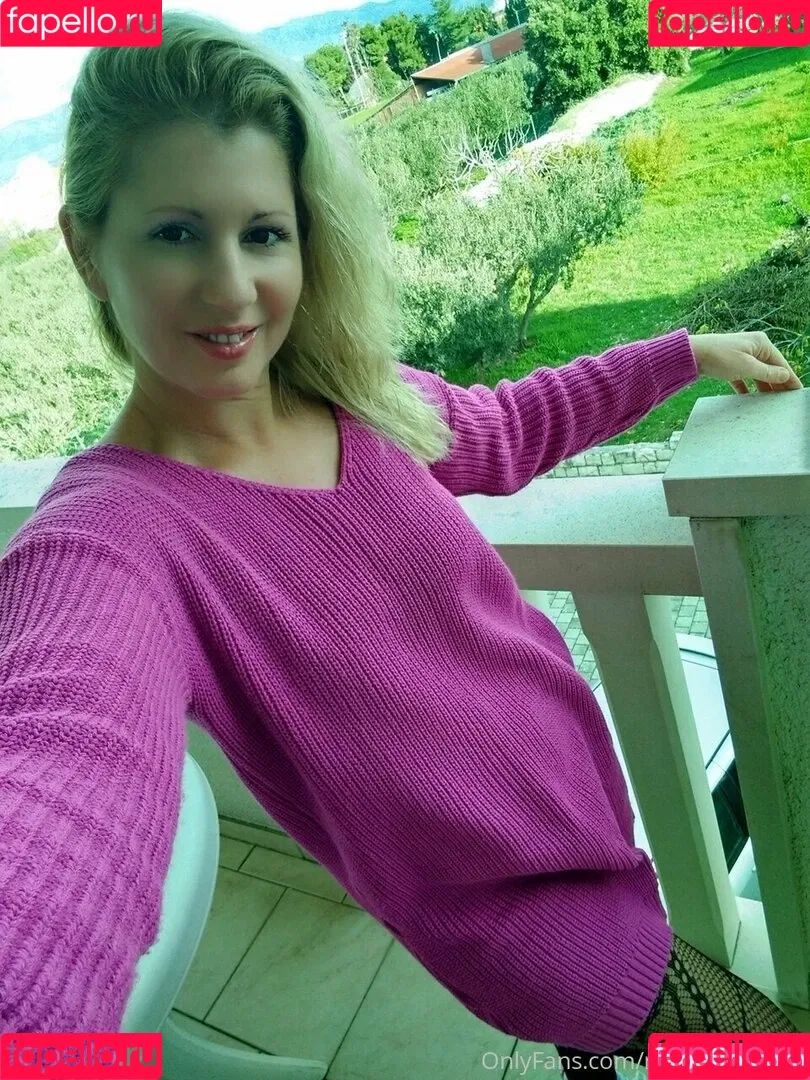 misshotcroatia Onlyfans Photo Gallery 