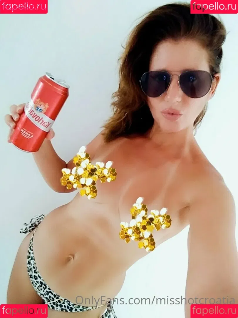 misshotcroatia Onlyfans Photo Gallery 