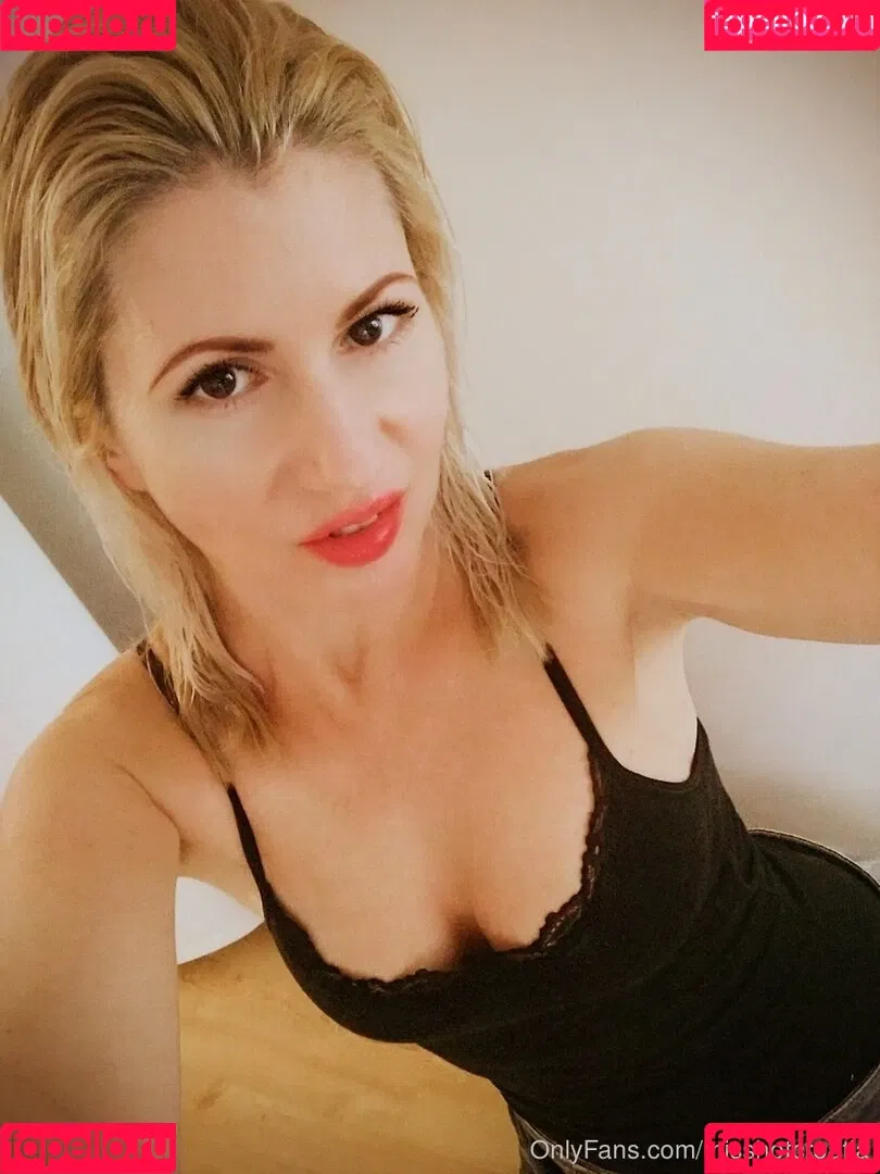 misshotcroatia Onlyfans Photo Gallery 