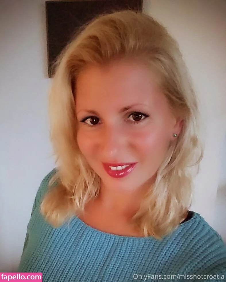 misshotcroatia Onlyfans Photo Gallery 