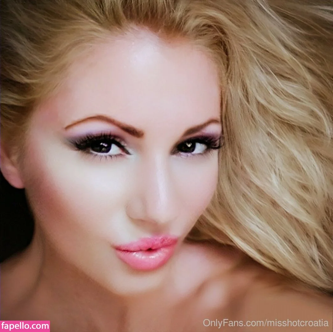 misshotcroatia Onlyfans Photo Gallery 