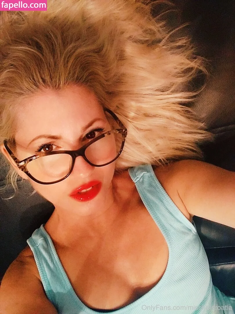 misshotcroatia Onlyfans Photo Gallery 