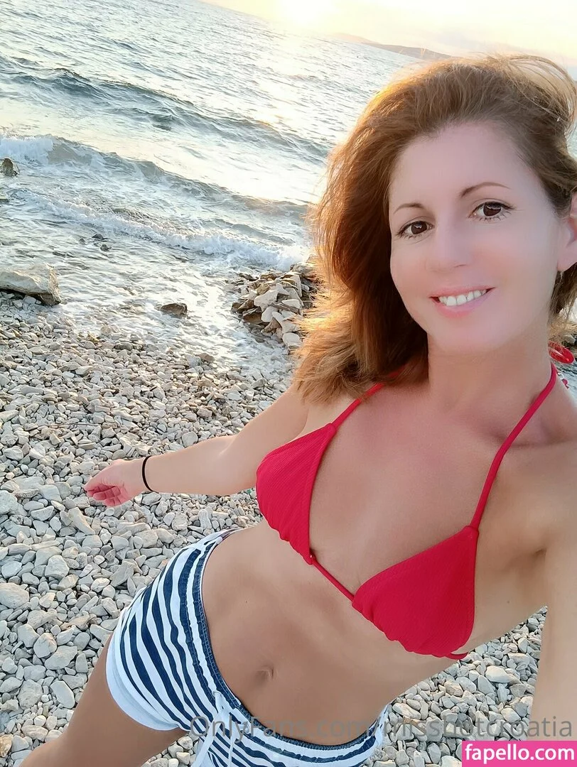 misshotcroatia Onlyfans Photo Gallery 