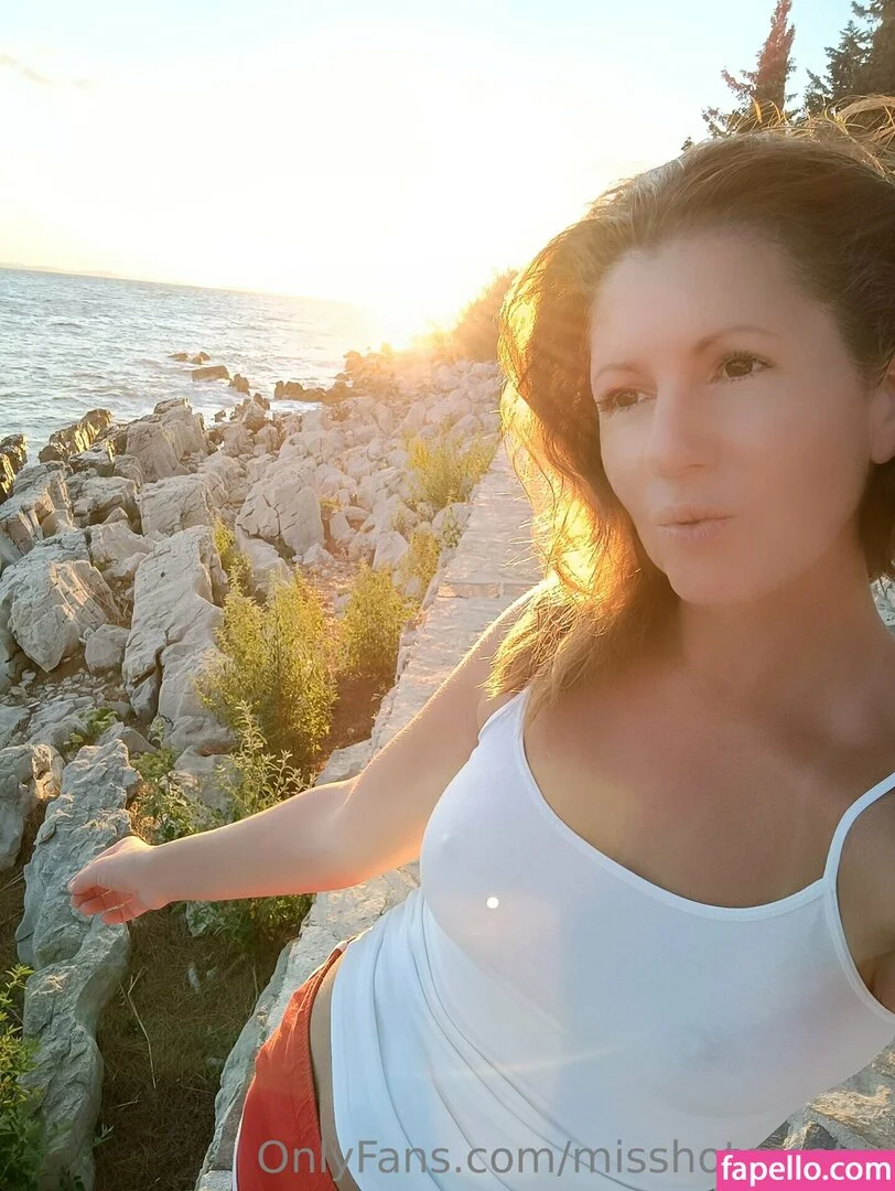 misshotcroatia Onlyfans Photo Gallery 
