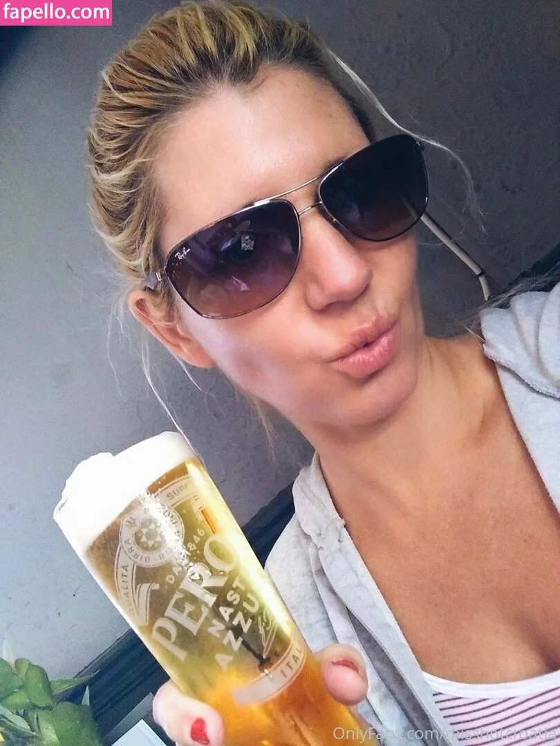 misshotcroatia Onlyfans Photo Gallery 