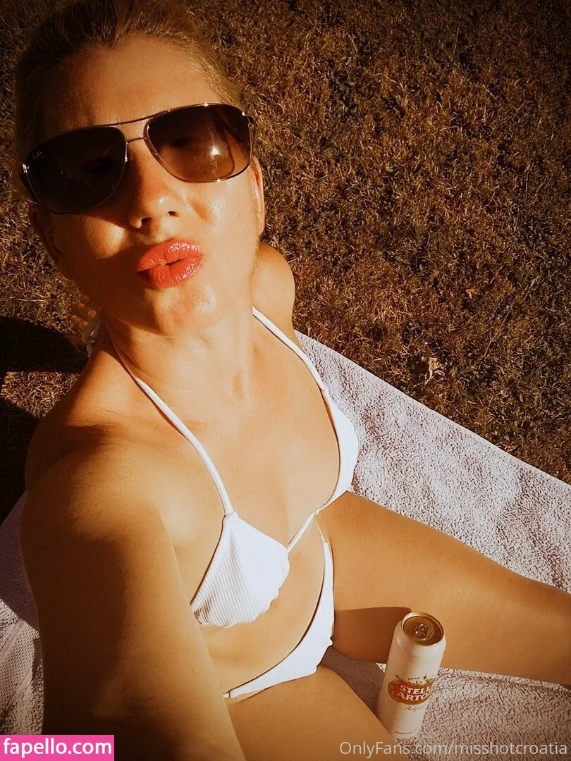 misshotcroatia Onlyfans Photo Gallery 
