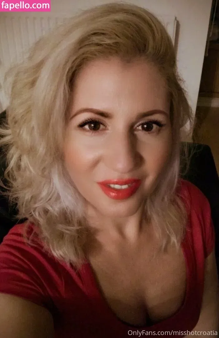 misshotcroatia Onlyfans Photo Gallery 