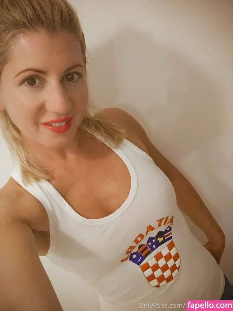 misshotcroatia Onlyfans Photo Gallery 