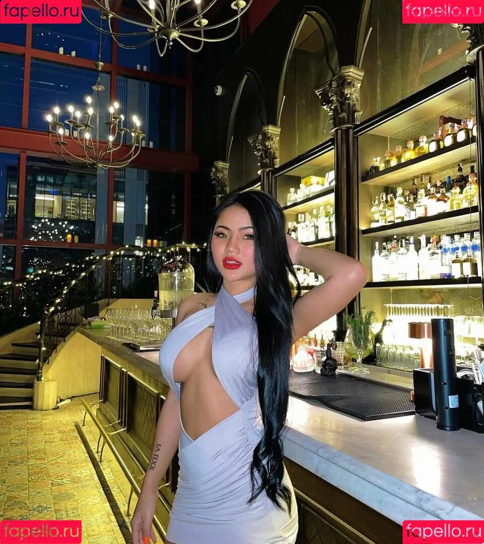 Praew Phatcharin Onlyfans Photo Gallery 