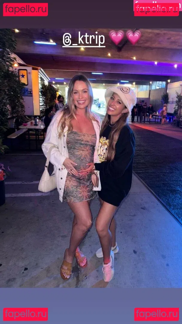 Katrina Bowden Onlyfans Photo Gallery 