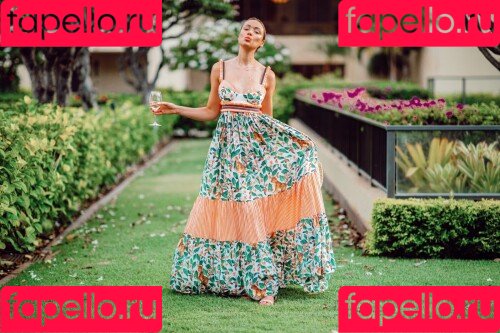 Katrina Bowden Onlyfans Photo Gallery 