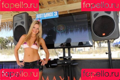 Katrina Bowden Onlyfans Photo Gallery 