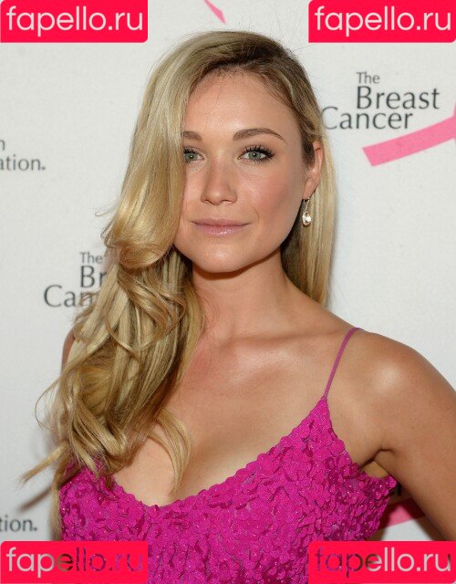 Katrina Bowden Onlyfans Photo Gallery 