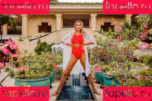 Katrina Bowden Onlyfans Photo Gallery 