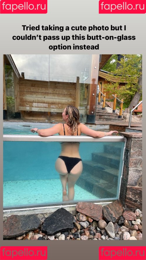 Katrina Bowden Onlyfans Photo Gallery 