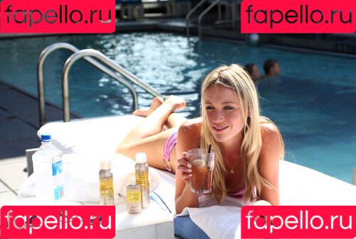 Katrina Bowden Onlyfans Photo Gallery 