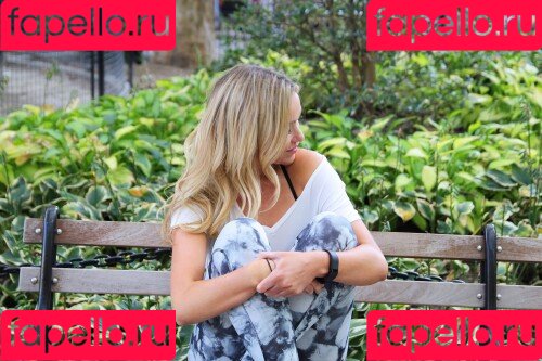 Katrina Bowden Onlyfans Photo Gallery 