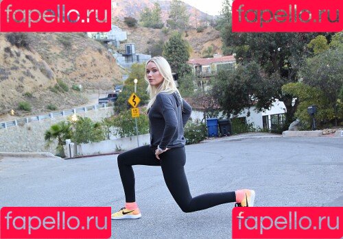 Katrina Bowden Onlyfans Photo Gallery 