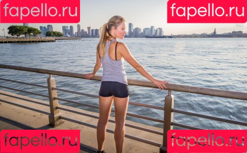 Katrina Bowden Onlyfans Photo Gallery 