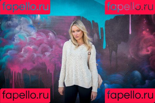 Katrina Bowden Onlyfans Photo Gallery 