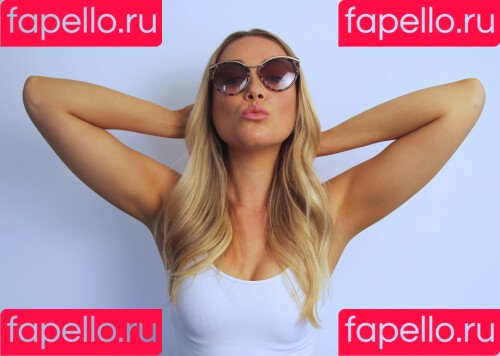 Katrina Bowden Onlyfans Photo Gallery 