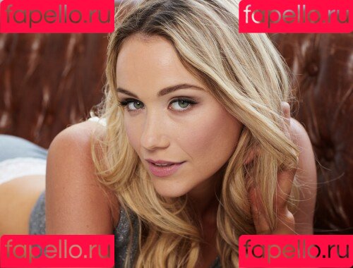 Katrina Bowden Onlyfans Photo Gallery 