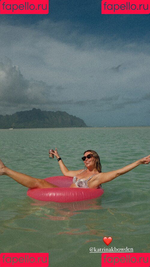 Katrina Bowden Onlyfans Photo Gallery 