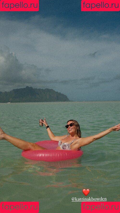 Katrina Bowden Onlyfans Photo Gallery 