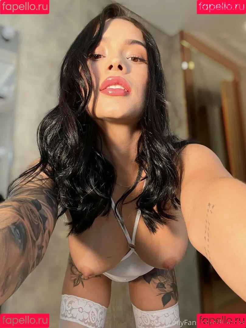 Lili Jones Onlyfans Photo Gallery 