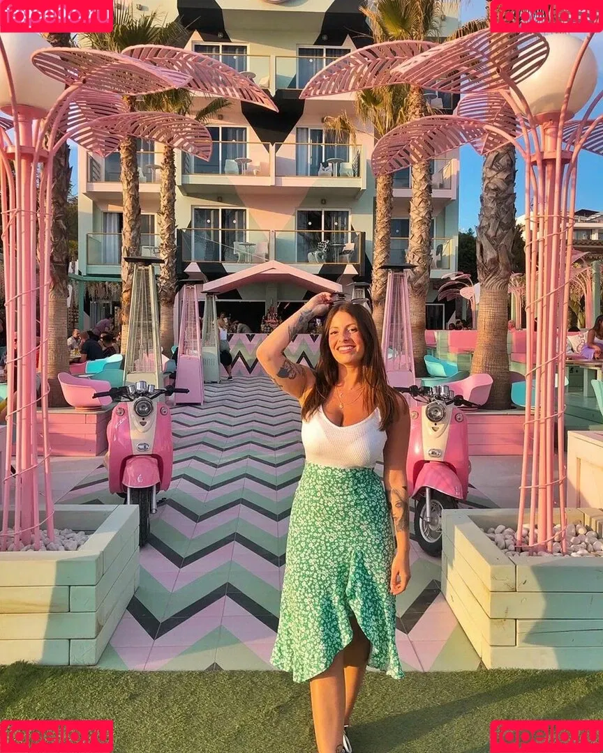 Zhanet Filipova Onlyfans Photo Gallery 