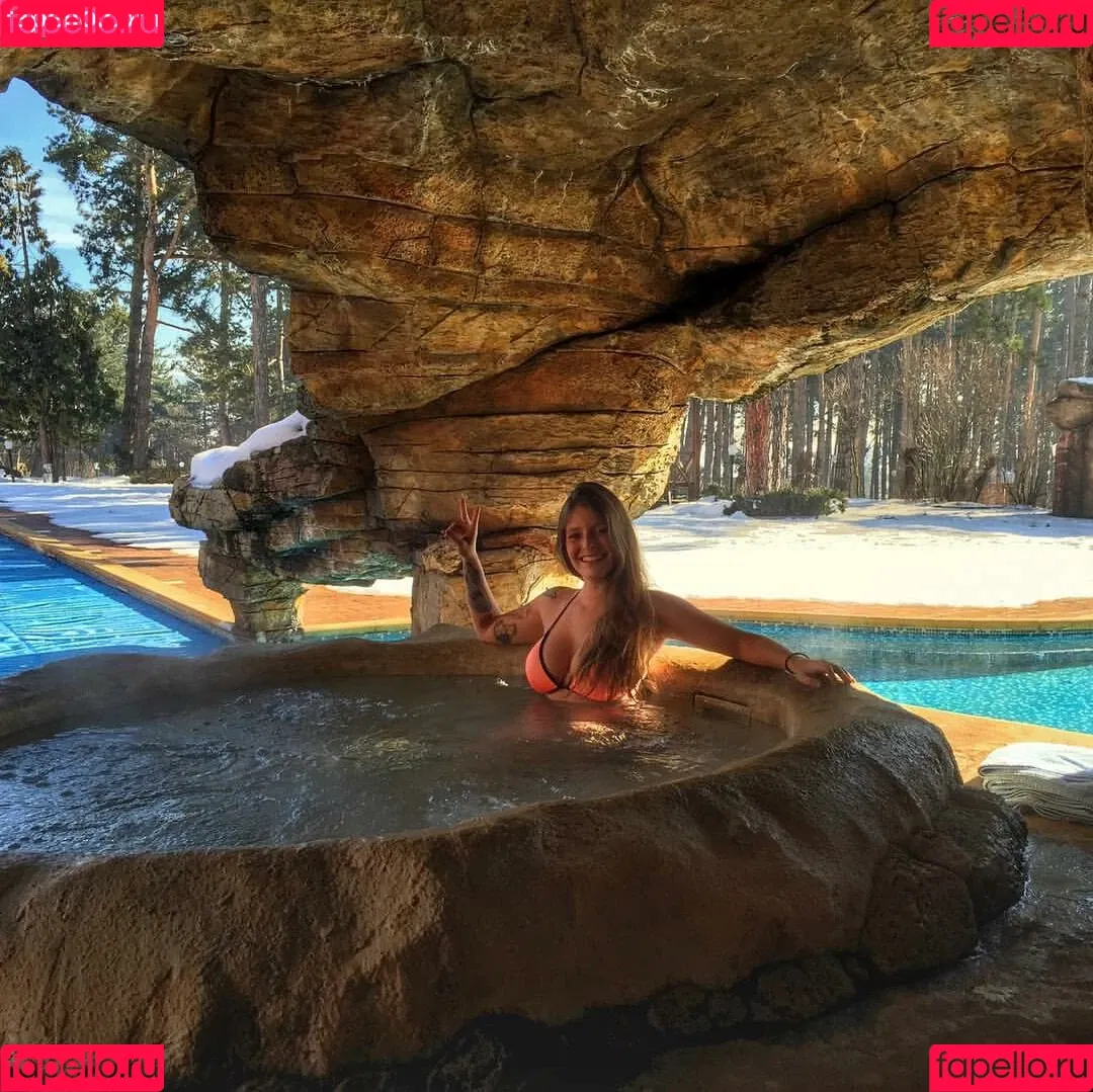 Zhanet Filipova Onlyfans Photo Gallery 