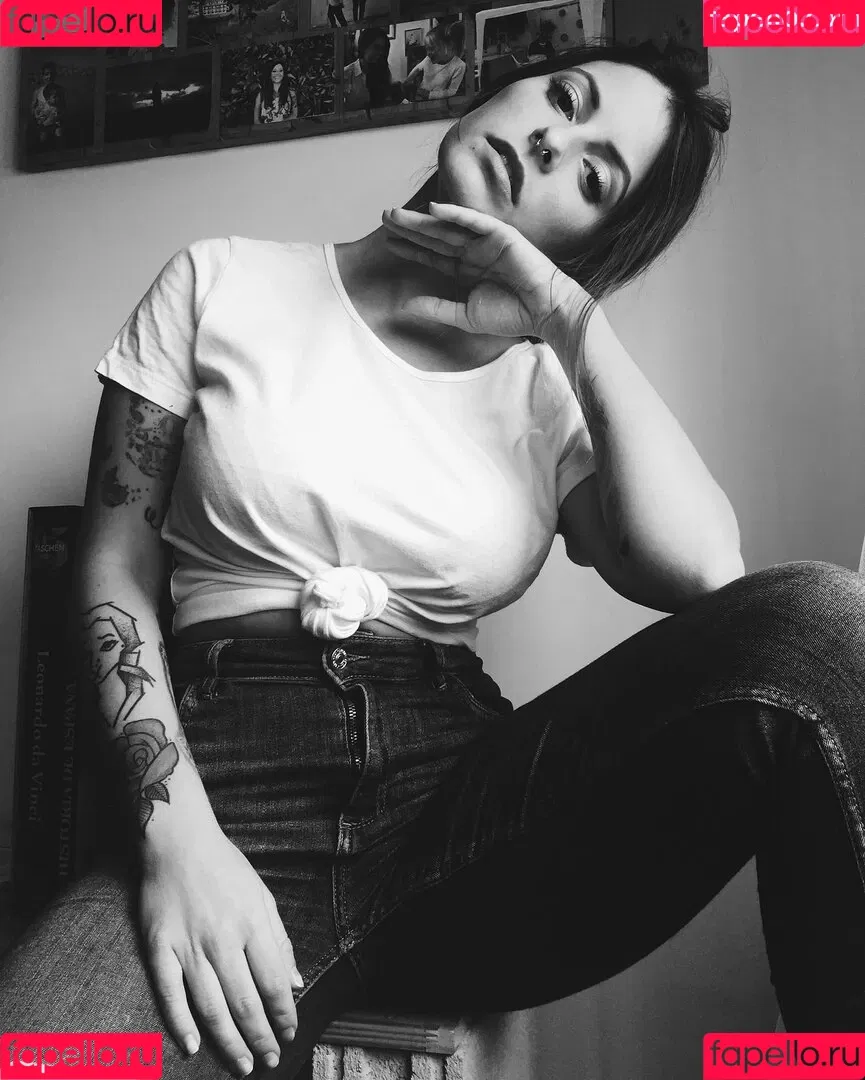 Zhanet Filipova Onlyfans Photo Gallery 