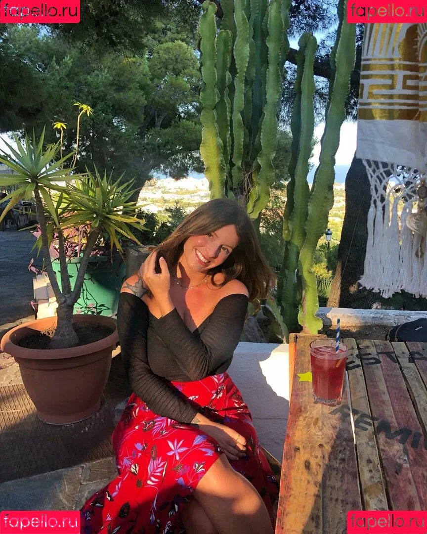 Zhanet Filipova Onlyfans Photo Gallery 