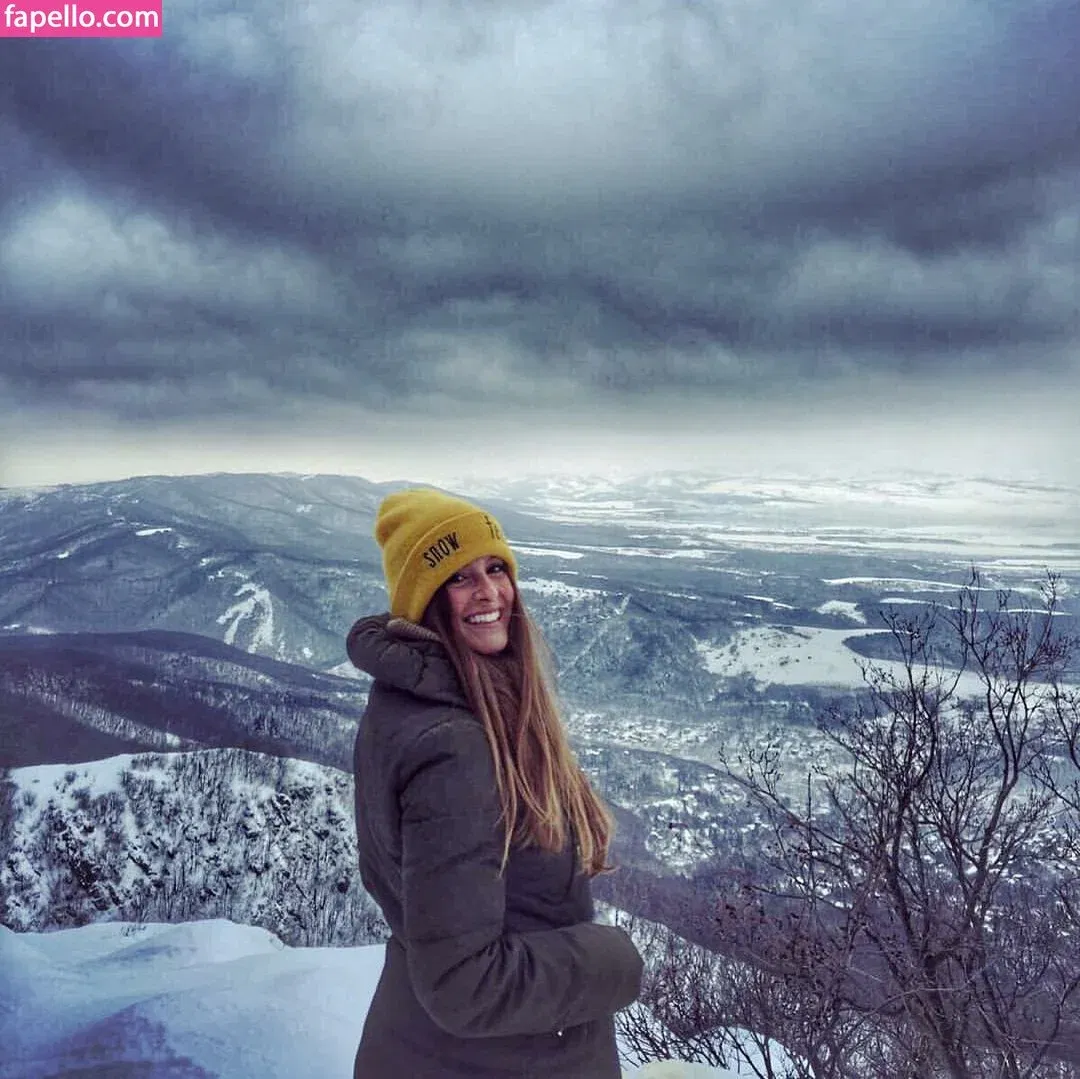 Zhanet Filipova Onlyfans Photo Gallery 