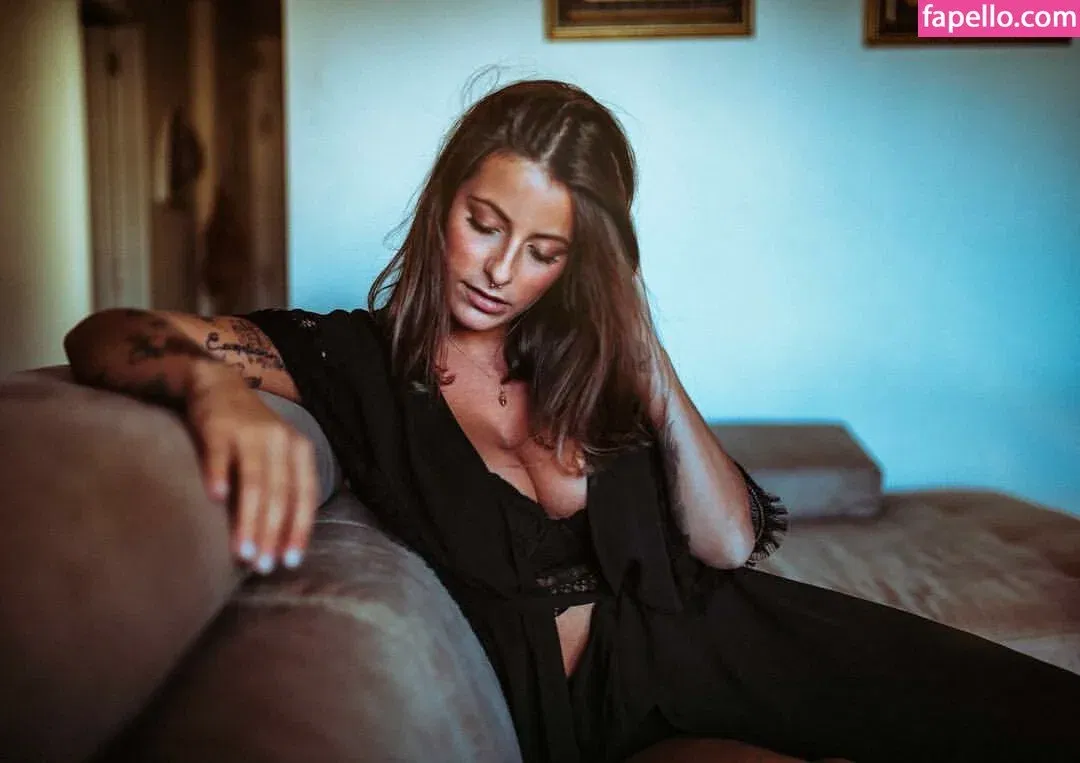 Zhanet Filipova Onlyfans Photo Gallery 