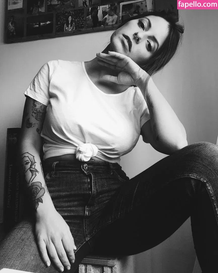 Zhanet Filipova Onlyfans Photo Gallery 